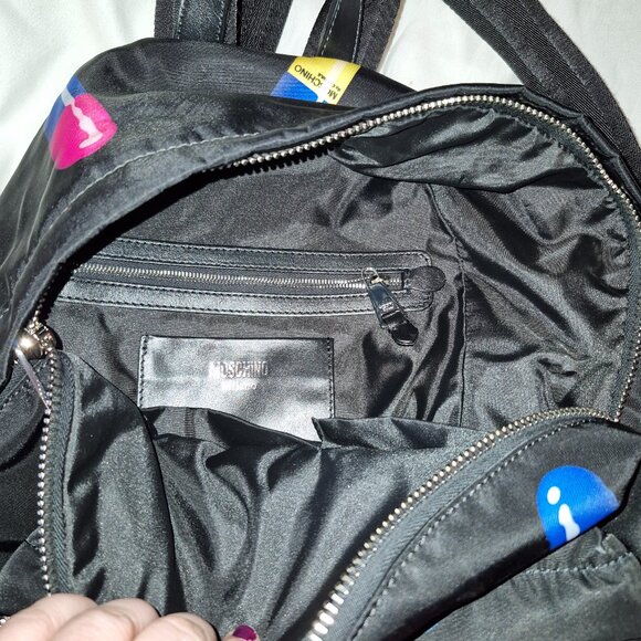Moschino backpack, Prescription Drug Capsule, RARE controversial pop-culture - Picture 3 of 5